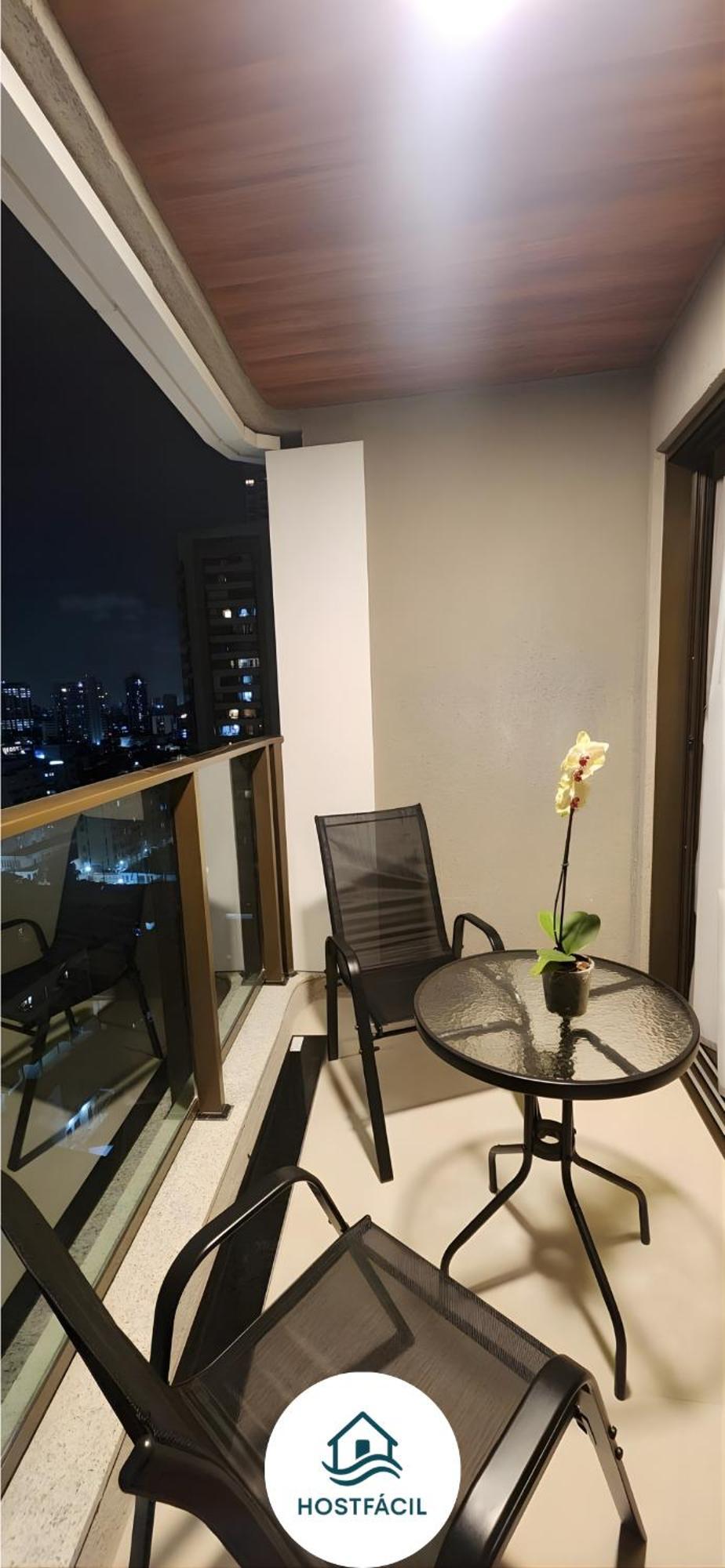 âmbar No Class Meireles Apartamento