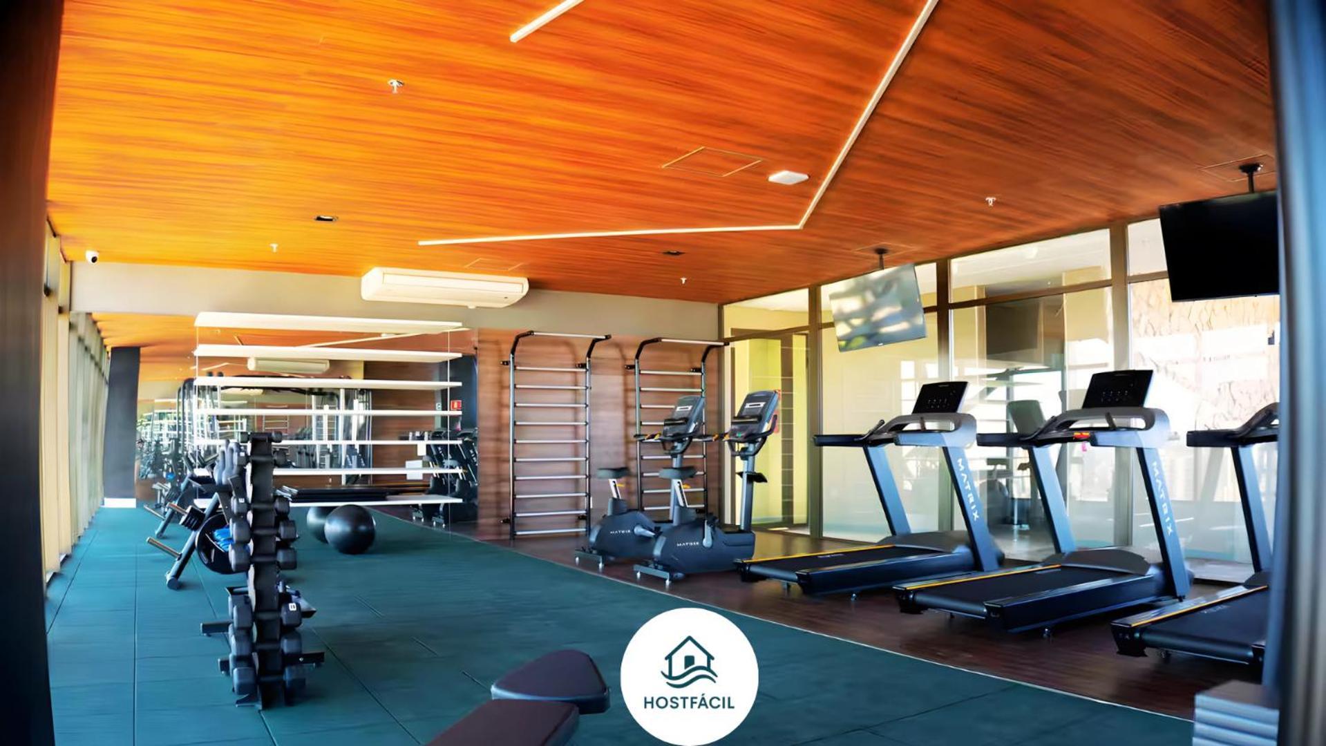 âmbar No Class Meireles